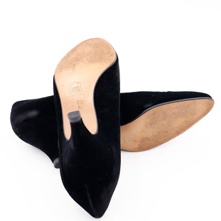 1980s YSL Vintage Black Velvet Evening Pumps Shoes 8.5 M