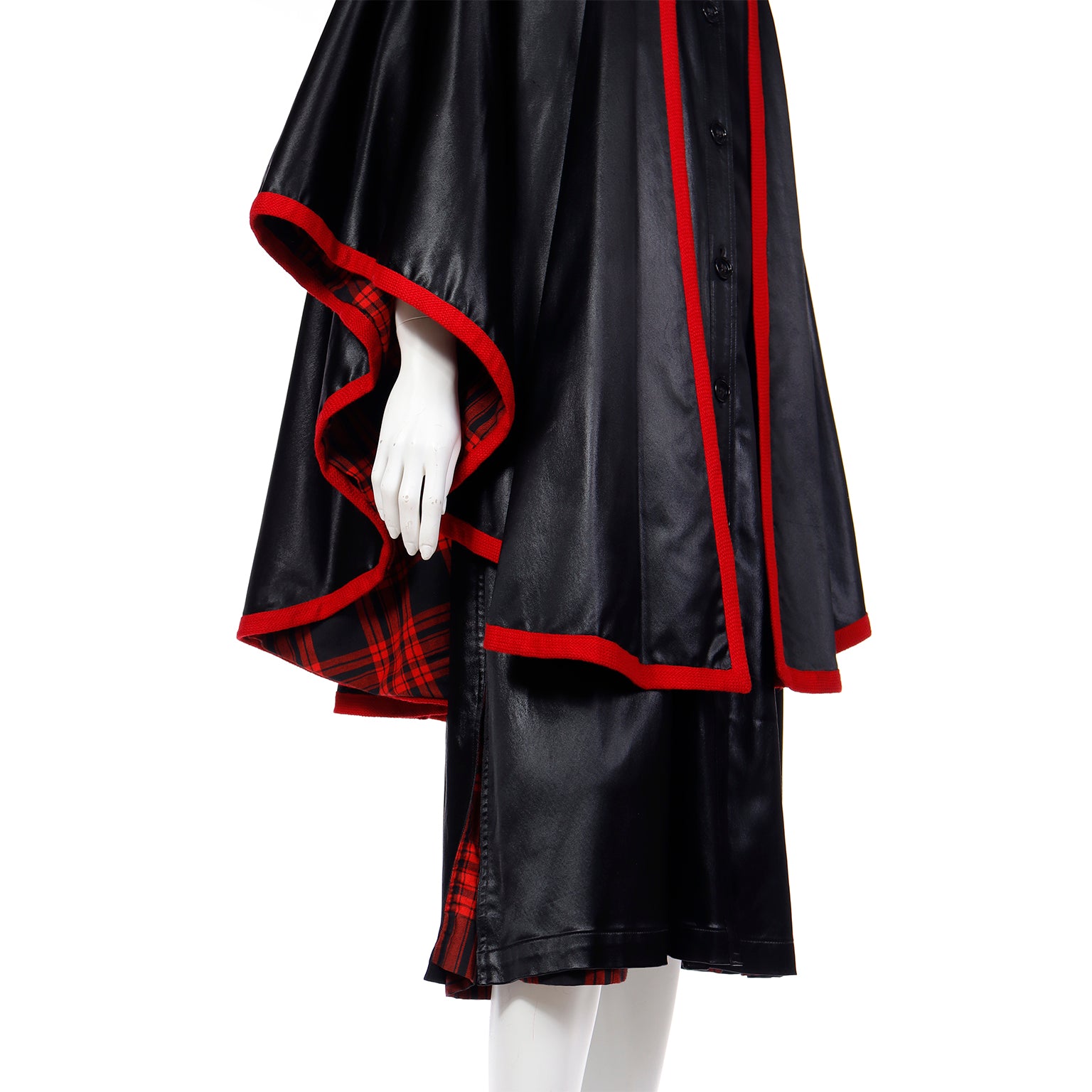 1970s Yves Saint Laurent Vintage Sleeveless Coat W/ Cape & Red Plaid Modig 1970s Yves Saint Laurent Vintage Sleeveless Coat W/ Cape & Red Plaid Modig