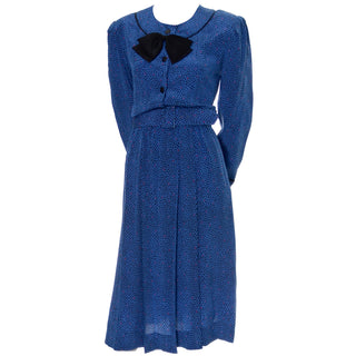 Albert Nipon Blue Abstract Dot Silk Dress With Bow Original Belt - Dressing Vintage