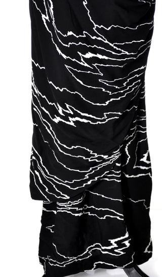 Vintage 1980s Bill Blass Full Length Vintage Black Dress w/ White Abstract Print Size M