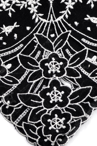 Embroidered rare vintage black mourning handkerchief hankie