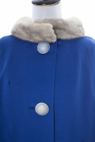 Vintage Blue swing coat with giant buttons and fur collar - Dressing Vintage