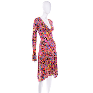 Vintage Gianni Versace Fall 2002 Mod Flower Power Print Jersey Dress Runway featured