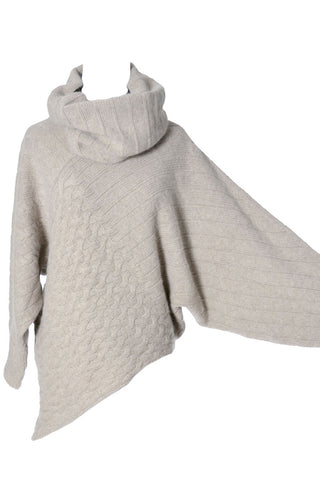 2 Pc Gianni Versace Vintage Designer Sweater Separate Cowl Neck - Dressing Vintage