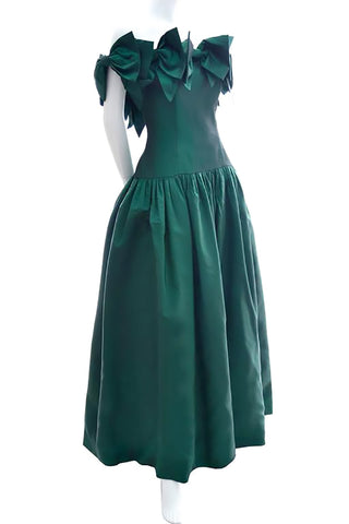 Dramatic Statment Green Evening Gown | Dressing Vintage