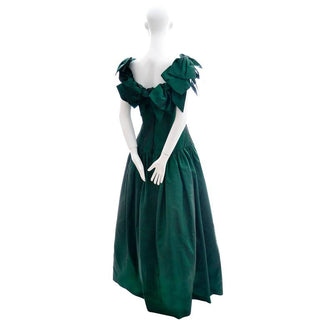 1980s Victor Costa Vintage Evening Gown Iridescent Green Bows 6/8 - Dressing Vintage