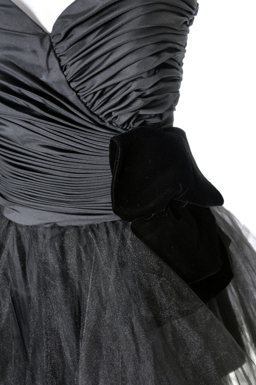 Lillie Rubin 1980's strapless vintage party dress with tulle and velvet Modig Lillie Rubin 1980's strapless vintage party dress with tulle and velvet Modig