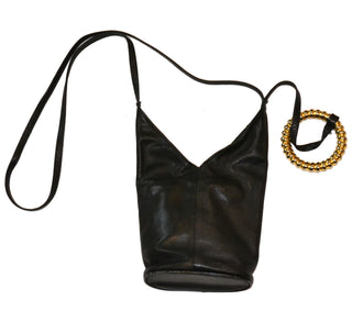 Unique vintage Black Leather Handbag New York SOLD - Dressing Vintage