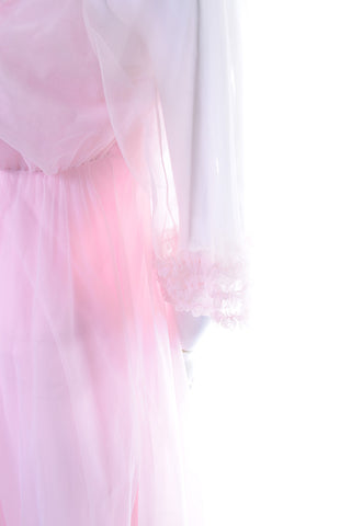 Pink Ruffled Vintage Chiffon Peignoir - Dressing Vintage