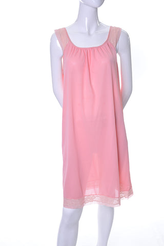 1960s Vintage Pink Peignoir Nightgown Robe Set