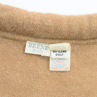 1970s Vintage Geoffrey Beene Camel Colored Wool Sleeveless Sweater Vest USA
