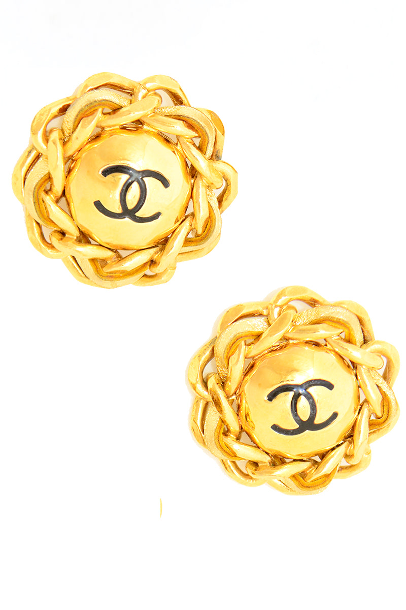 1980s Chanel CC Logo Gold Plated Vintage Statement Earrings – Modig