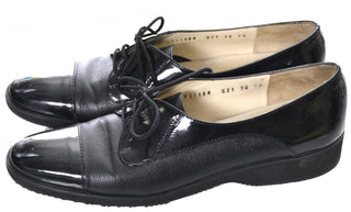 Black Lace Up Ferragamo Vintage Shoes 9 AS NEW - Dressing Vintage