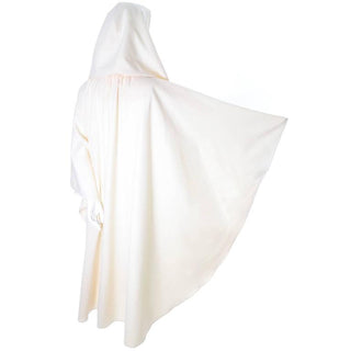 Vintage hooded cape in winter white wool